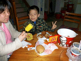 130330-KFC-katyan-.jpg