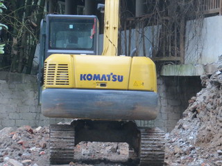 140312-Komatsu-unbo-.jpg